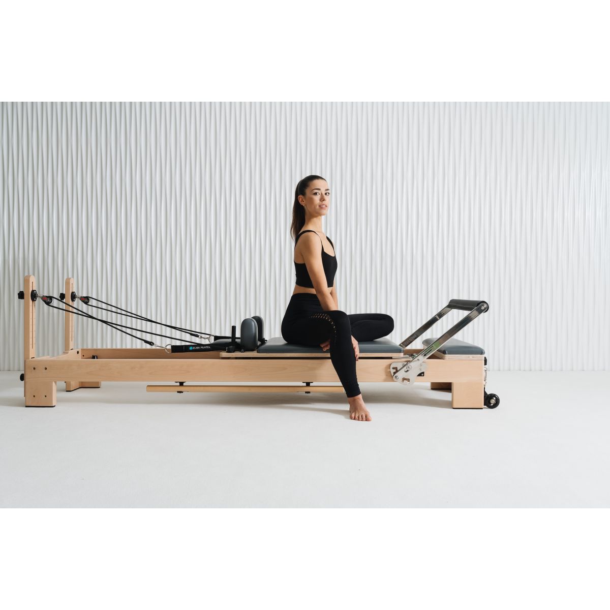 Elina Pilates Lignum Reformer