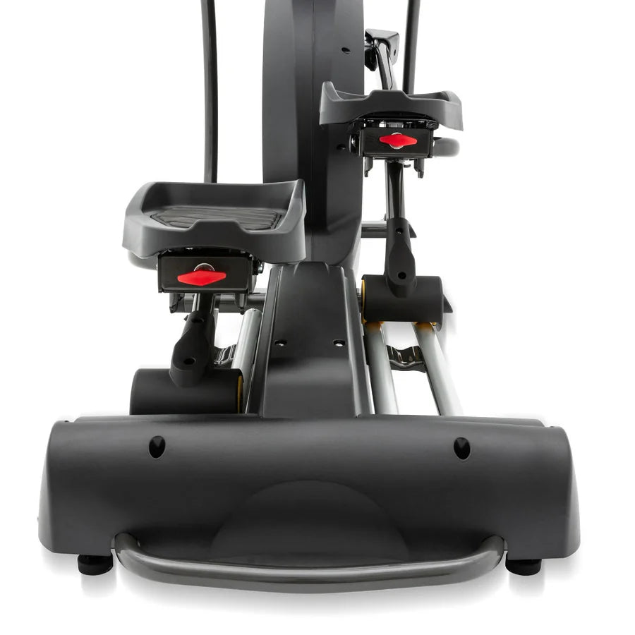 Spirit Fitness Ellipsentrainer XE395