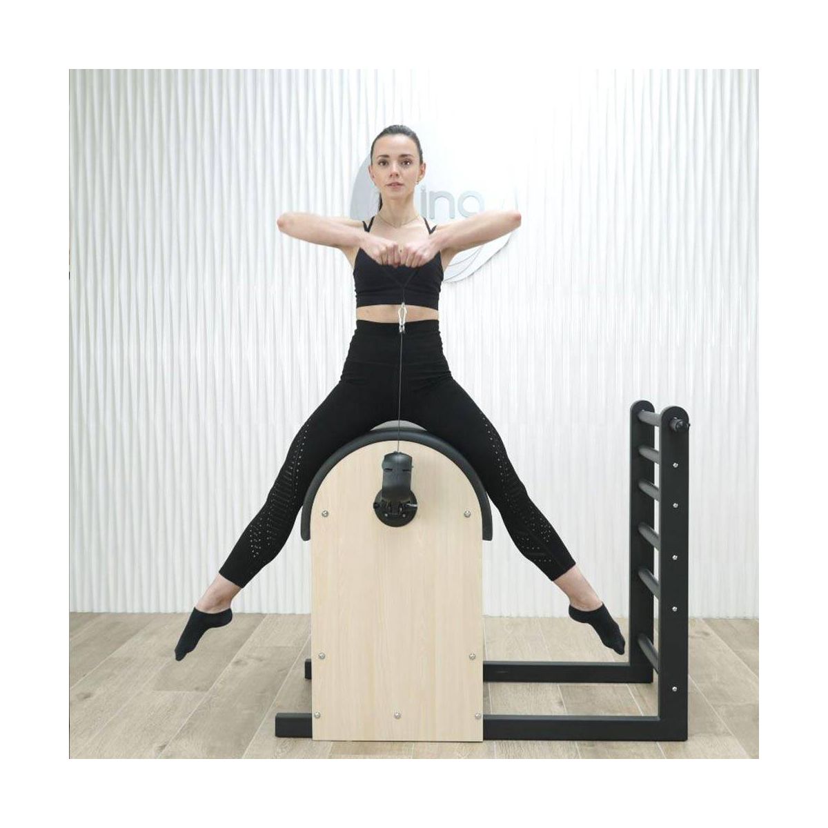 Elina Pilates Training Core